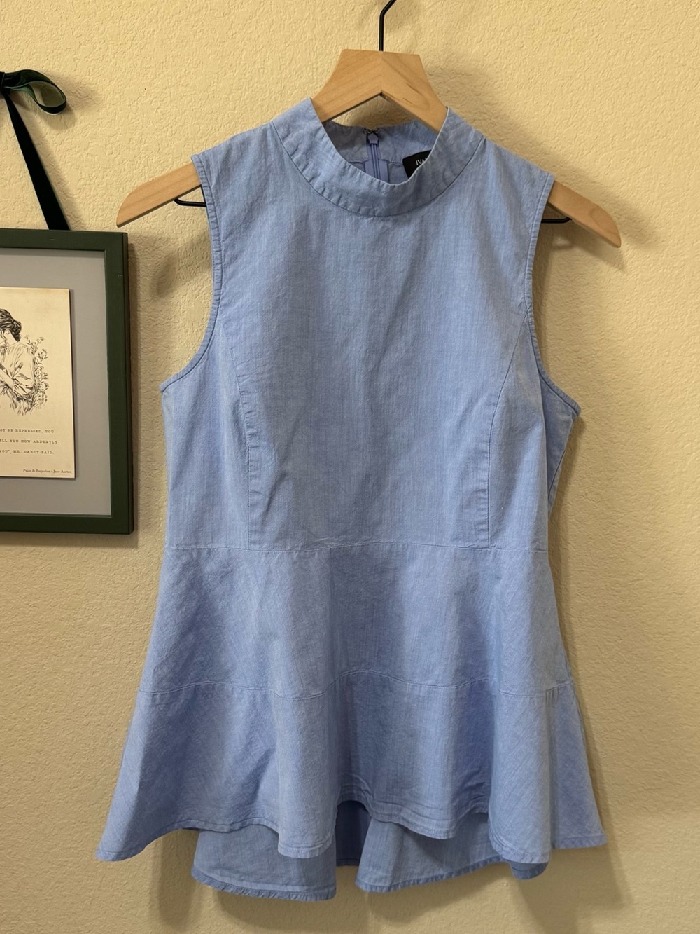 IVANKA TRUMP | Light Blue Sleeveless Peplum Tank Medium
